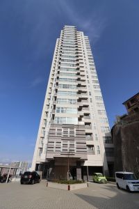 サンコリーヌタワー横須賀中央駅前