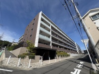 アドグランデ横浜港南台